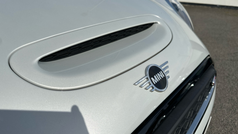 MINI Hatchback 2.0 Cooper S Classic 5dr Auto Petrol Hatchback